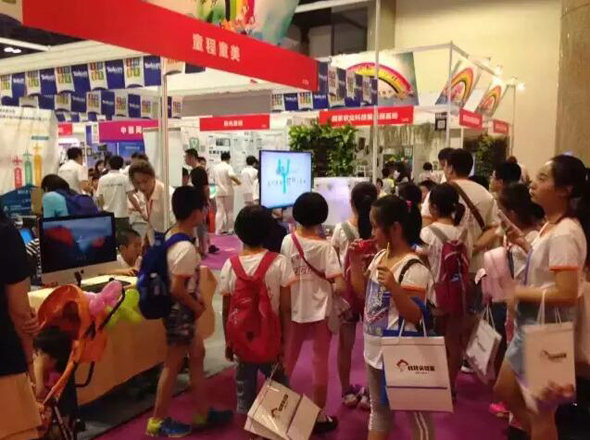 2016城市科學(xué)節(jié)，童程童美在這里等著你哦