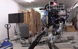 谷歌“阿特拉斯”軍用機(jī)器人會(huì)掃地做家務(wù)