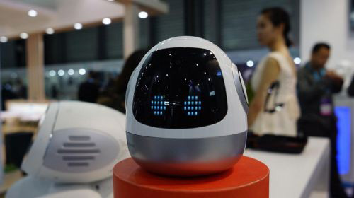 CES Asia 2016：中國首款量產兒童機器人亮相