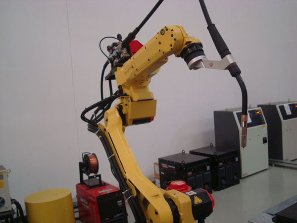 機(jī)器人系統(tǒng)自主導(dǎo)航是一項(xiàng)核心技術(shù)