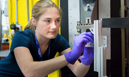 科學(xué)家利用中子檢測3D打印部件殘余應(yīng)力