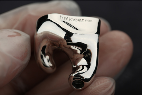 全球首款全金屬3D打印定制耳機(jī)現(xiàn)身