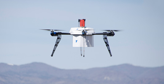 Flirtey用3D打印無人機(jī)進(jìn)行首次從船到岸運(yùn)輸測試