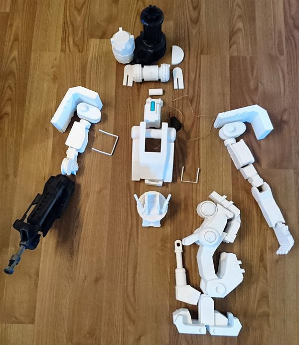 《守望先鋒》迷會(huì)喜歡的3D打印“Bastion”P(pán)C機(jī)