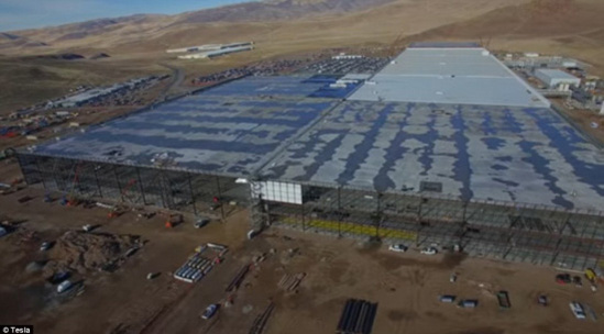 無人機曝光特斯拉超級工廠 預(yù)計2020年完工