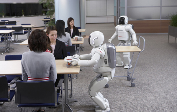 國產(chǎn)機器人發(fā)展需理性 技術與資本對接是關鍵