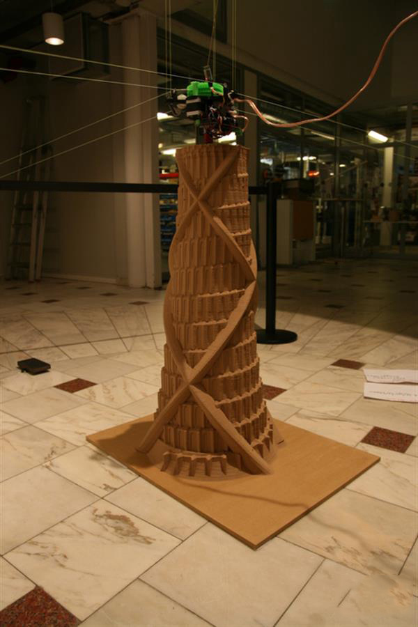 無框架的Hangprinter將整個房間變成一臺3D打印機(jī)