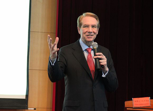 2017美國(guó)加州頂級(jí)名校STEAM研學(xué)夏令營(yíng)