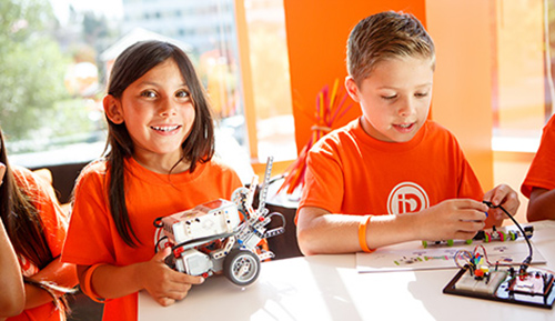 2017美國(guó)加州頂級(jí)名校STEAM研學(xué)夏令營(yíng)