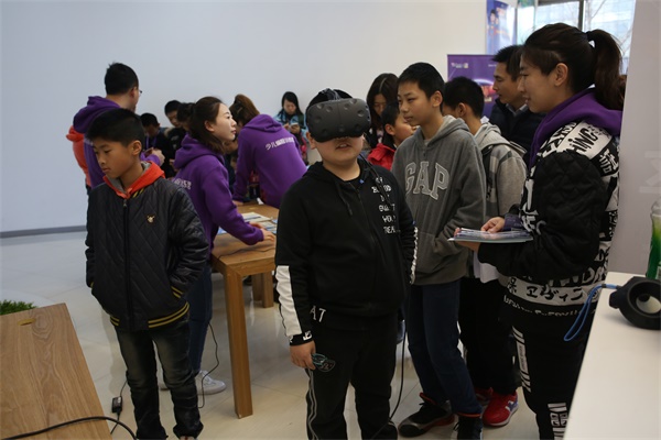 達內(nèi)童程童美“發(fā)現(xiàn)杯”青少年編程大賽開戰(zhàn)，2000多選手決戰(zhàn)全國