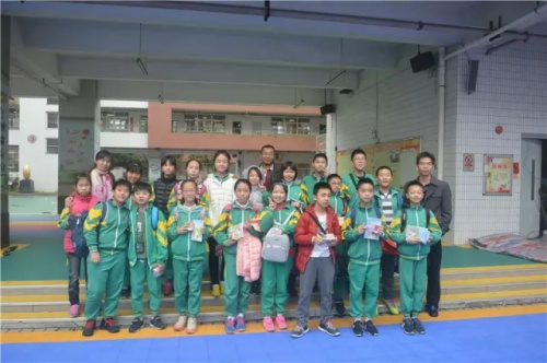 “發(fā)現(xiàn)杯”中國(guó)青少年編程挑戰(zhàn)活動(dòng)廣州賽區(qū)，近500名編程小達(dá)人競(jìng)技