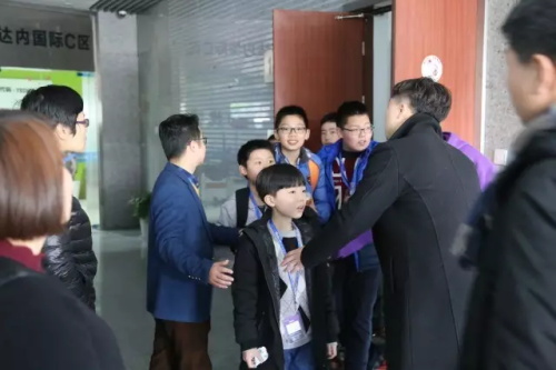 杭州賽區(qū)│“發(fā)現(xiàn)杯”中國青少年編程挑戰(zhàn)活動城市賽今日開戰(zhàn)