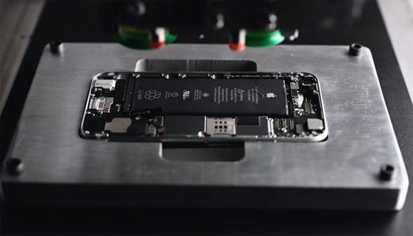 蘋果研發(fā)Liam機器人每11秒就可"殺"掉一部iphone