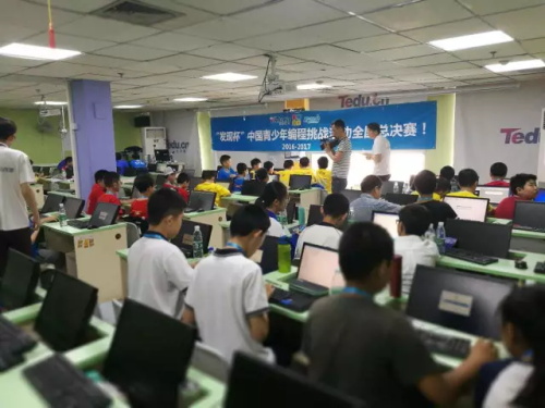 發(fā)現(xiàn)杯 | 你們相親相愛(ài)，我們緊張比賽!發(fā)現(xiàn)杯第一天賽事回顧