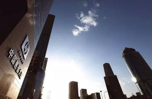 發(fā)現(xiàn)杯 | 你們相親相愛(ài)，我們緊張比賽!發(fā)現(xiàn)杯第一天賽事回顧