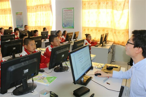 達(dá)內(nèi)童程童美以公益助推中國(guó)青少兒編程教育