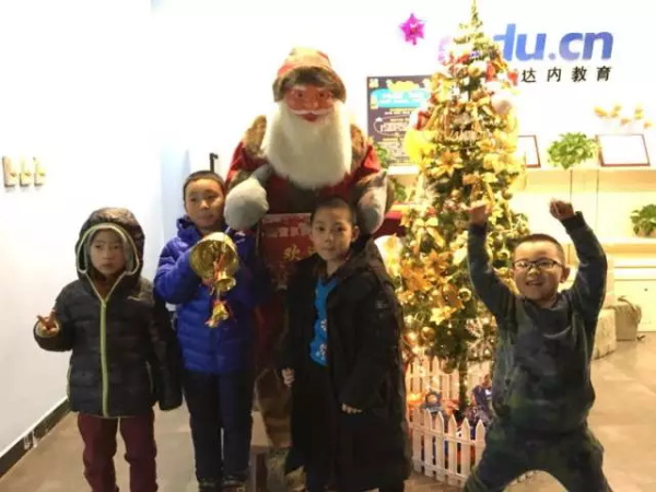 嗨皮圣誕節(jié)！童程童美圣誕主題課全國全國狂歡ing~