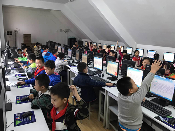 達(dá)內(nèi)童程童美2017年全年招生9580人，同比增長(zhǎng)307%