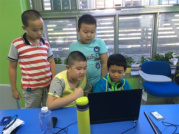 暑假集訓營，5天讓孩子高效學習少兒編程！