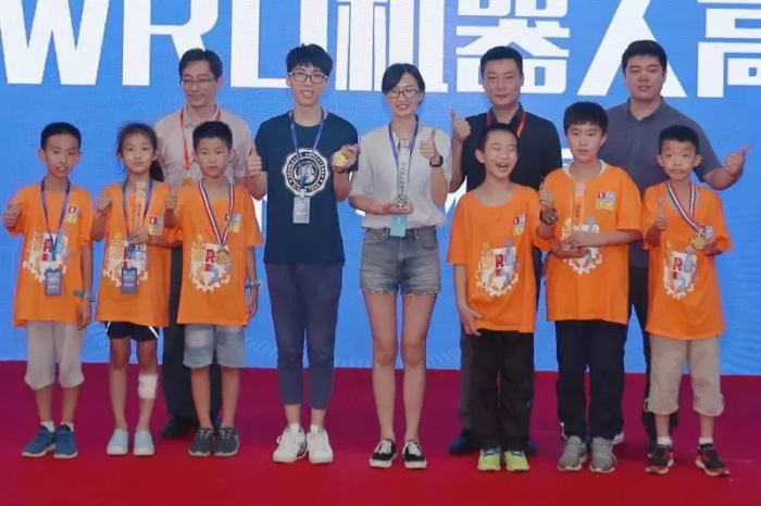 【W(wǎng)RO達(dá)內(nèi)賽】全國(guó)機(jī)器人小達(dá)人齊聚清華，規(guī)模創(chuàng)童程童美歷史之最！