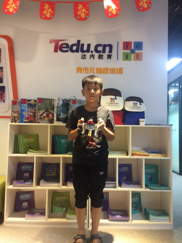 童程童美唐山愛(ài)琴海校區(qū)即將盛大開(kāi)業(yè)，六重豪禮免費(fèi)送哦！