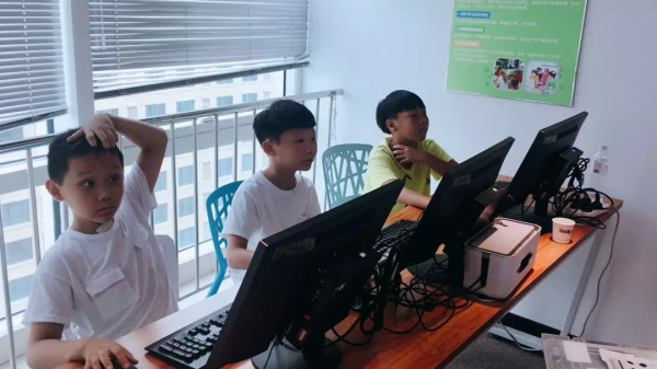 童程童美唐山愛(ài)琴海校區(qū)即將盛大開(kāi)業(yè)，六重豪禮免費(fèi)送哦！