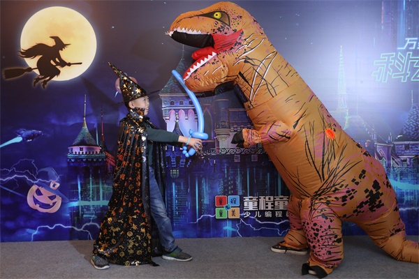 【精彩回顧】童程童美“科幻迷程“——萬(wàn)圣節(jié)狂歡派對(duì)