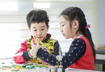 2018全球編程1小時活動大幕將啟，童程童美10小時免費編程課重磅推出！