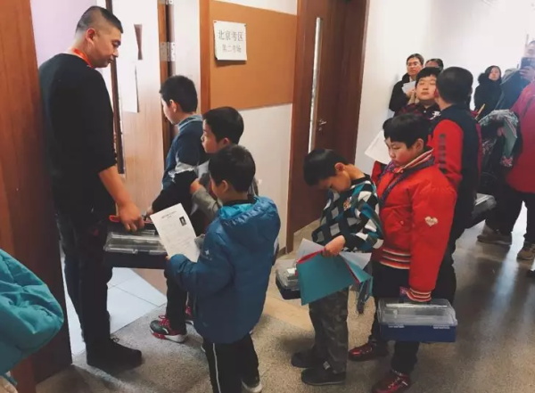 【通知】2018全國青少年機器人技術(shù)等級考試圓滿落幕 成績即將揭曉