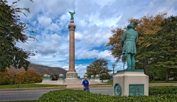 2019哈佛親子研學(xué)營報(bào)名啟動！探訪世界名校，領(lǐng)略前沿編程知識 