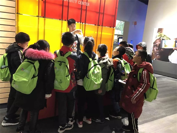 在世界頂級(jí)名校斯坦福大學(xué)學(xué)編程，讓孩子走在國(guó)際教育的前沿