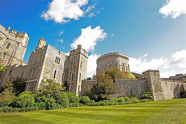 2019暑假英國帝國理工大學(xué)編程研學(xué)營，在世界名校學(xué)習(xí)專屬前沿編程課程！