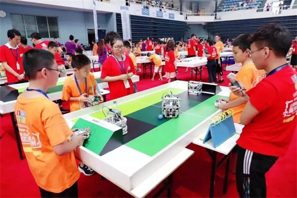 我國(guó)已有280萬孩子接受機(jī)器人教育，你還在猶豫嗎？ 