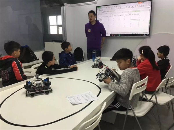 2019 RoboRAVE國際教育機(jī)器人大會(huì)亞洲分會(huì)童程童美專場即將拉開帷幕！