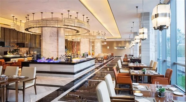 這個(gè)暑假，來童程童美，用無人機(jī)創(chuàng)作人生的第一部微電影吧！