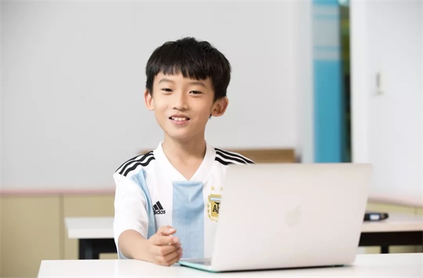 暑假怎么安排？Cool Kids都報名了公益編程課！ 