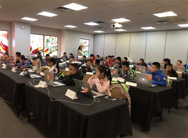 2019童程童美·國際高端編程研學(xué)營正式拉開帷幕！