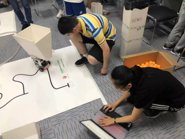 走向勝利，202顆明日之星云集童程童美RoboRAVE國際大賽暑期特訓營！