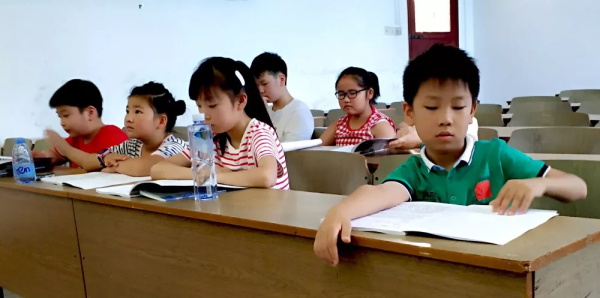 童程童美央視小記者集訓(xùn)，助力孩子成功登上央視舞臺(tái)！