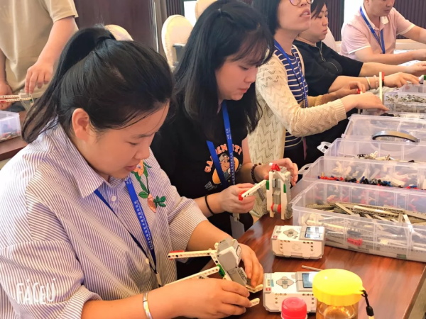 2019科學(xué)與藝術(shù)教育國際論壇在京舉行，童程童美受邀出席！