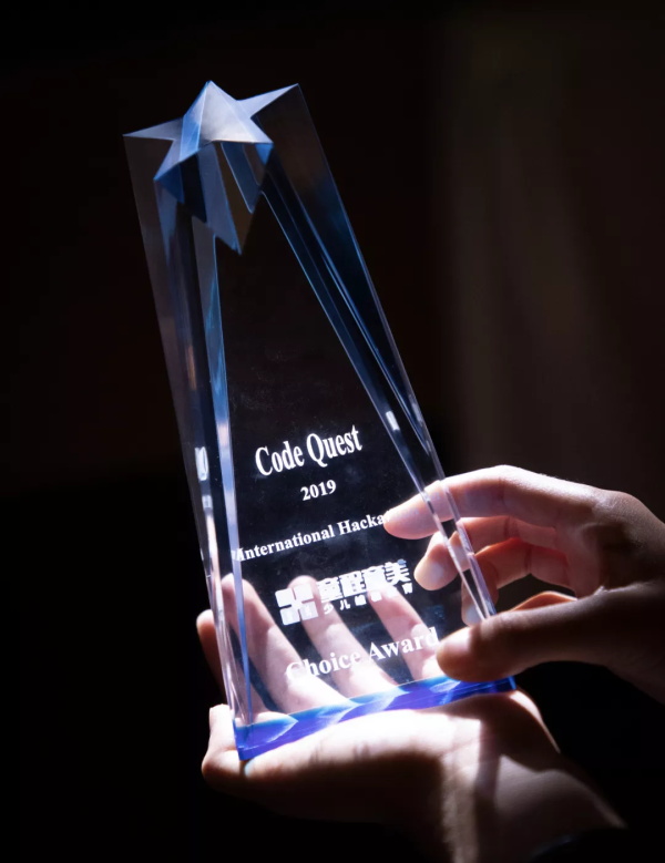 權(quán)威外媒報道│童程童美榮登紐約時報、華爾街日報！