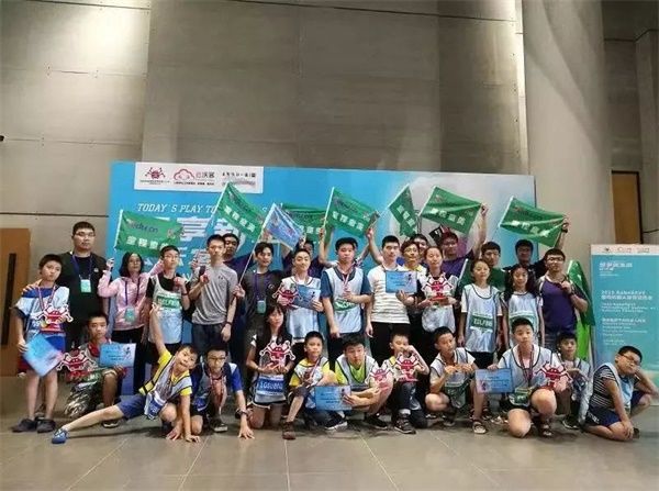 童程童美學(xué)員再登CCTV，變身央視小記者直擊RoboRAVE世界總決賽！ 