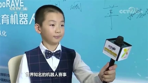 童程童美學(xué)員再登CCTV，變身央視小記者直擊RoboRAVE世界總決賽！ 