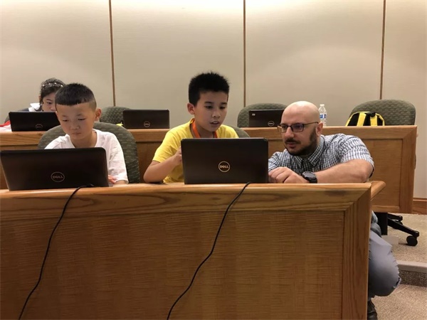 走出國門，擁抱未來！童程童美2020年寒假國際高端編程研學(xué)營報名開啟！