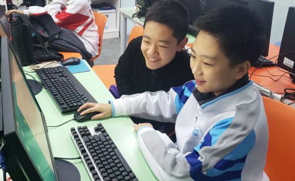 權(quán)威外媒法國(guó)新聞社走進(jìn)童程童美！