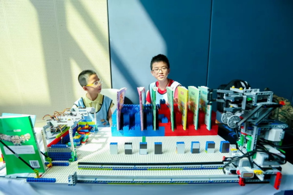 高額獎勵金、直通國際總決賽 | 2020年童程童美RoboRAVE國際教育機器人大會報名開啟！